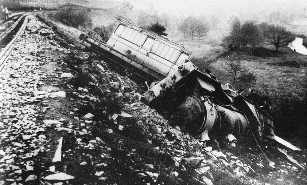 Off the road near Clearbrook Station